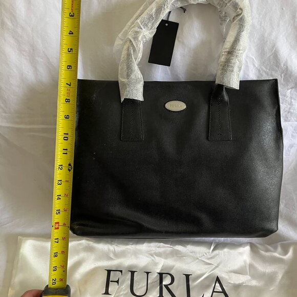 Authentic Furla Leather tote - Picture 9 of 14